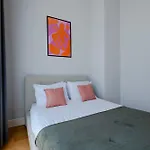 Spacious New-build With 3 Bedrooms And 2 Bathrooms, Minutes From Taksim Square Apartamento Estambul