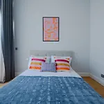 Spacious New-build With 3 Bedrooms And 2 Bathrooms, Minutes From Taksim Square