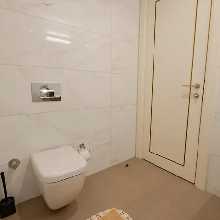 Apartman Spacious New-build With 3 Bedrooms And 2 Bathrooms, Minutes From Taksim Square *