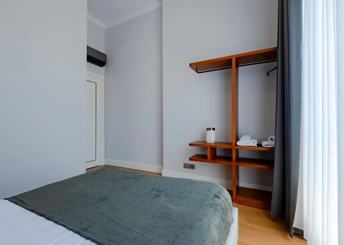 Spacious New-build With 3 Bedrooms And 2 Bathrooms, Minutes From Taksim Square *