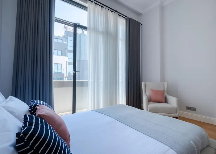 公寓 Spacious New-build With 3 Bedrooms And 2 Bathrooms, Minutes From Taksim Square *