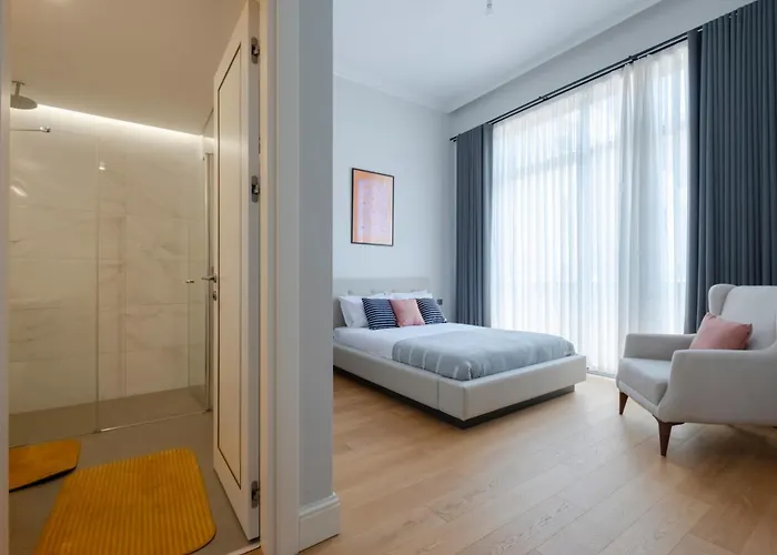 Spacious New-build With 3 Bedrooms And 2 Bathrooms, Minutes From Taksim Square *