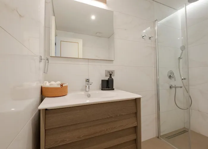 Spacious New-build With 3 Bedrooms And 2 Bathrooms, Minutes From Taksim Square Апартаменты *