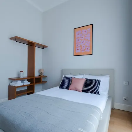 アパート Spacious New-build With 3 Bedrooms And 2 Bathrooms, Minutes From Taksim Square